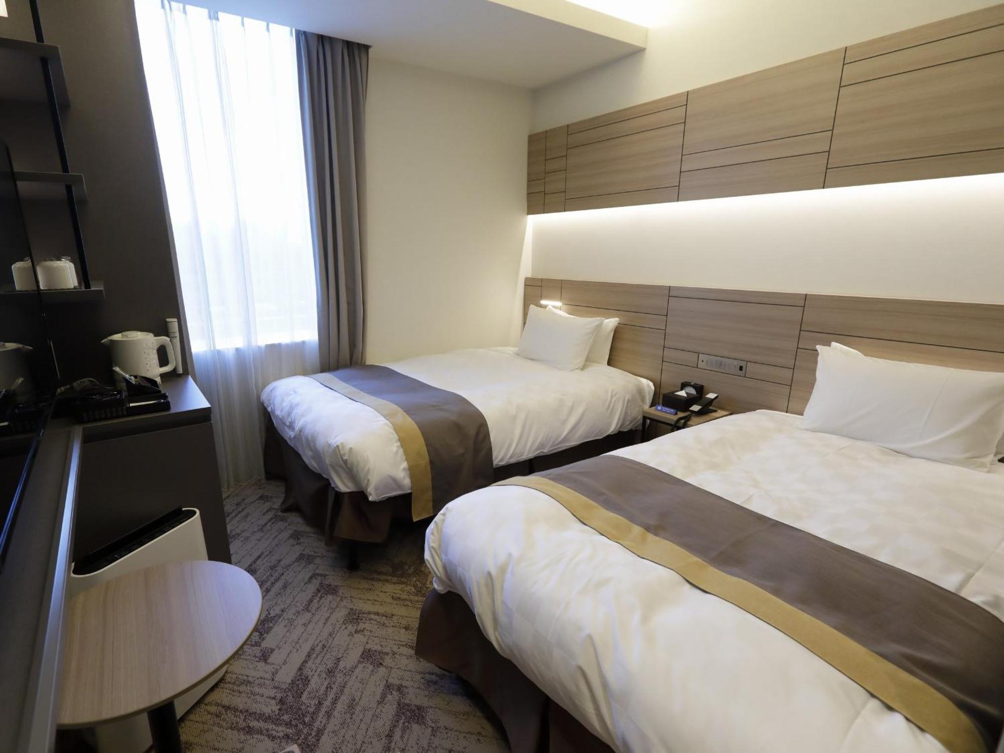 Nihon Seinenkan Hotel — Bilder 1